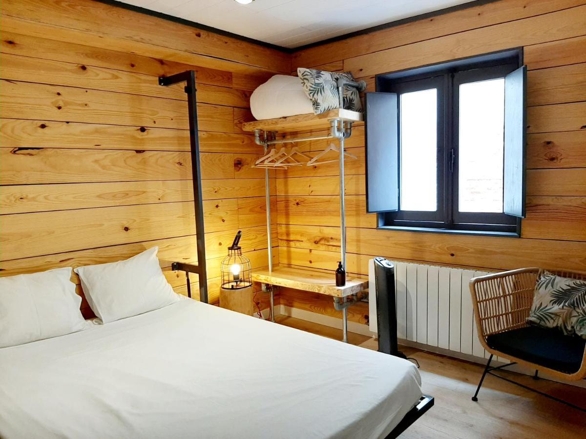 Hostal Erasmus By Gaiarooms Саламанка Экстерьер фото